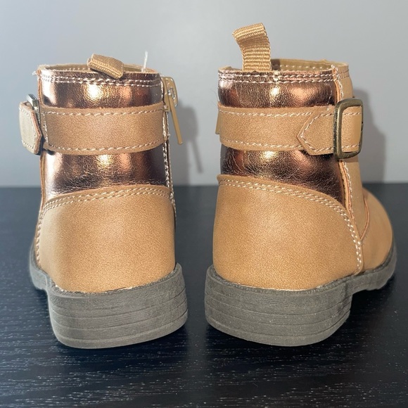 Carters Baby Girl Booties Size 5M - Picture 9 of 12